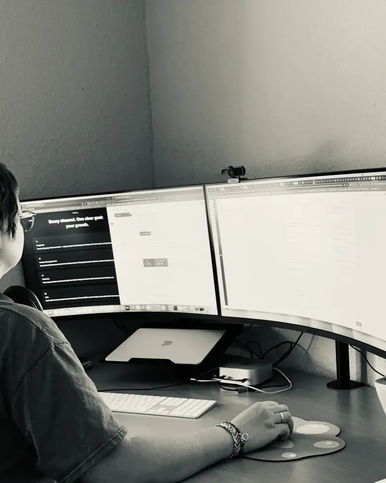 Madalina Gherman — freelance performance marketer